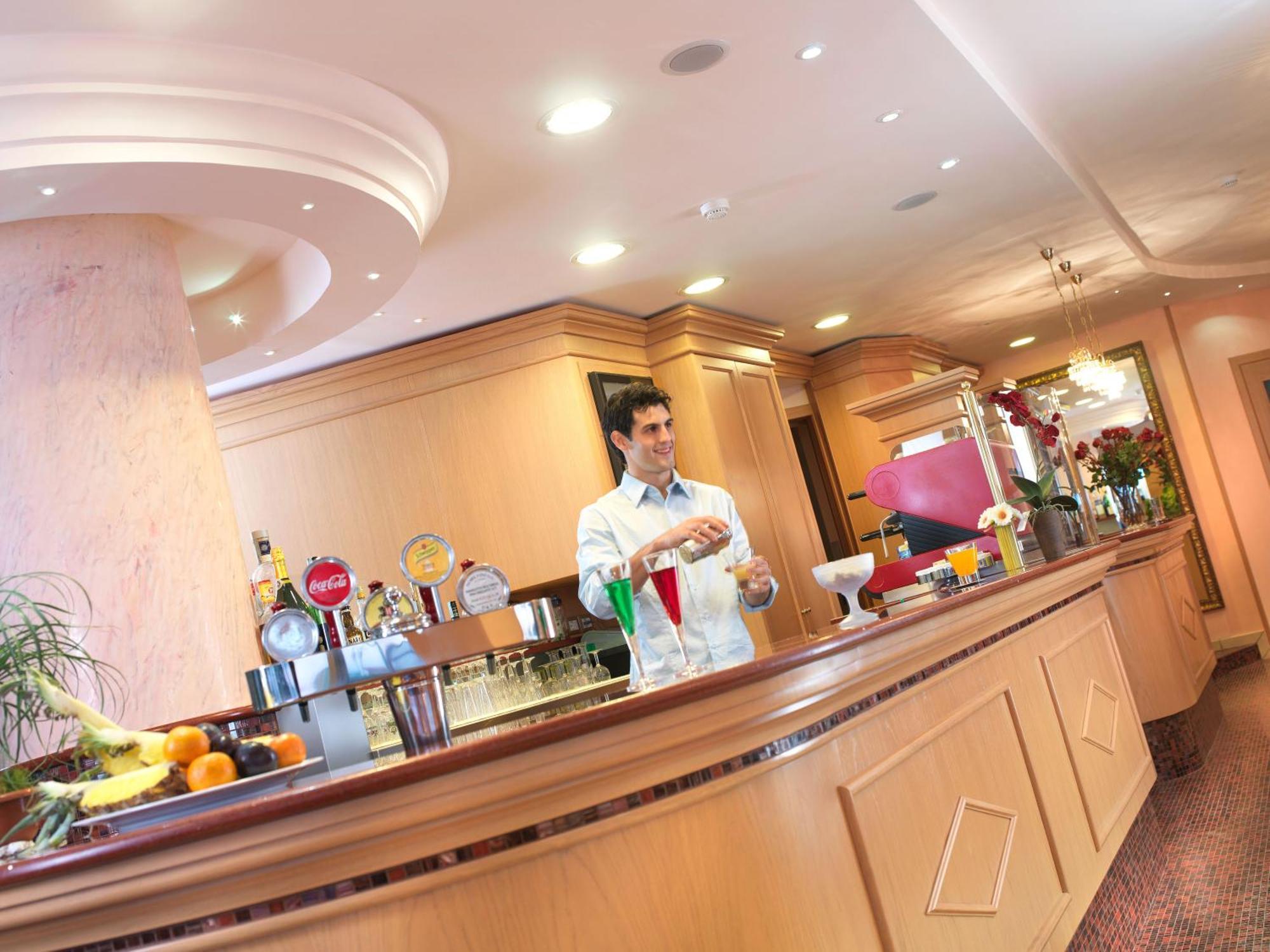 Hotel Mondial Bellaria-Igea Marina Zewnętrze zdjęcie