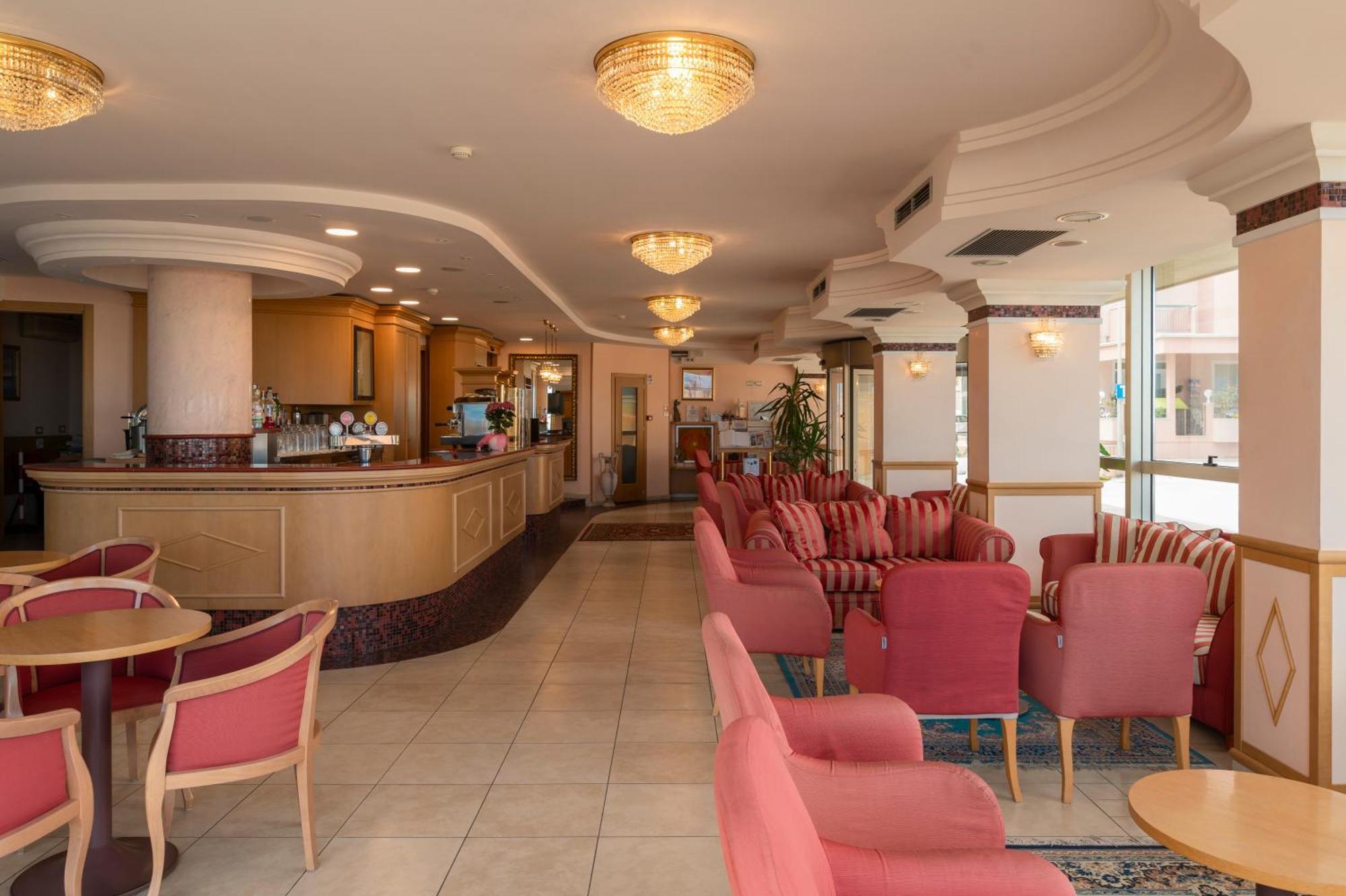 Hotel Mondial Bellaria-Igea Marina Zewnętrze zdjęcie