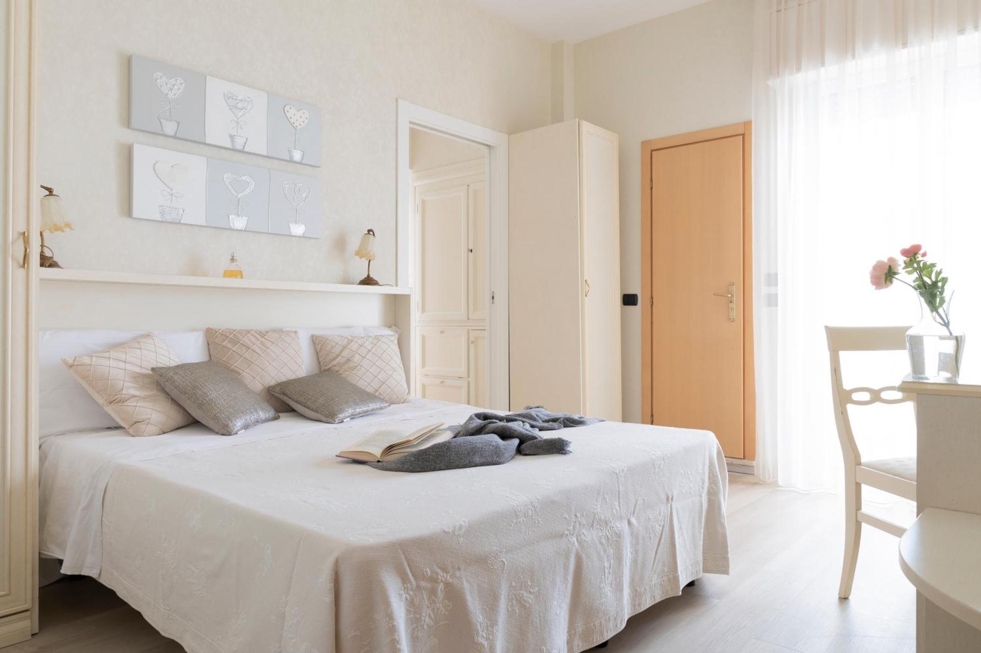 Hotel Mondial Bellaria-Igea Marina Zewnętrze zdjęcie